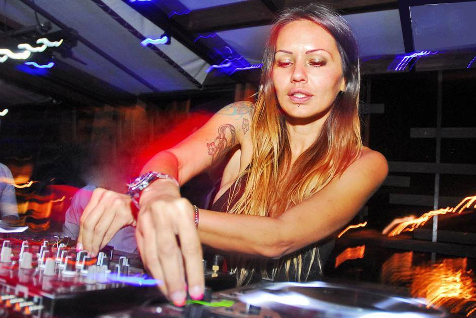 best female dj jodhpur